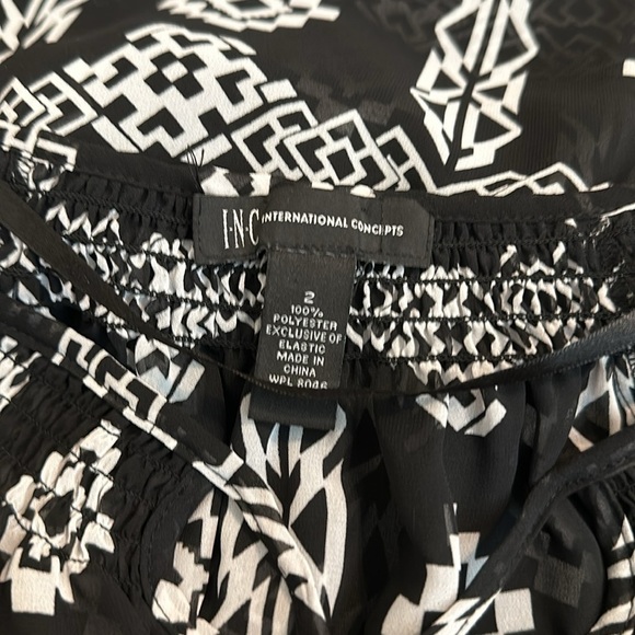 INC INTERNATIONAL CONCEPTS B/W AZTEC PRINT BLOUSE GUC SZ 2 CAREER EVERYDAY - Picture 8 of 8